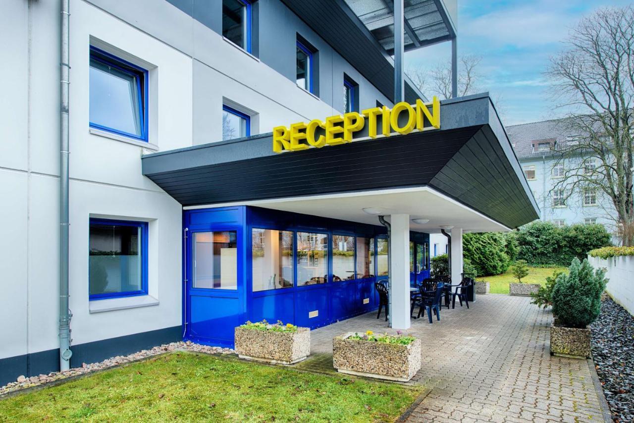 B&B Hotel Bielefeld-Ost Exteriör bild