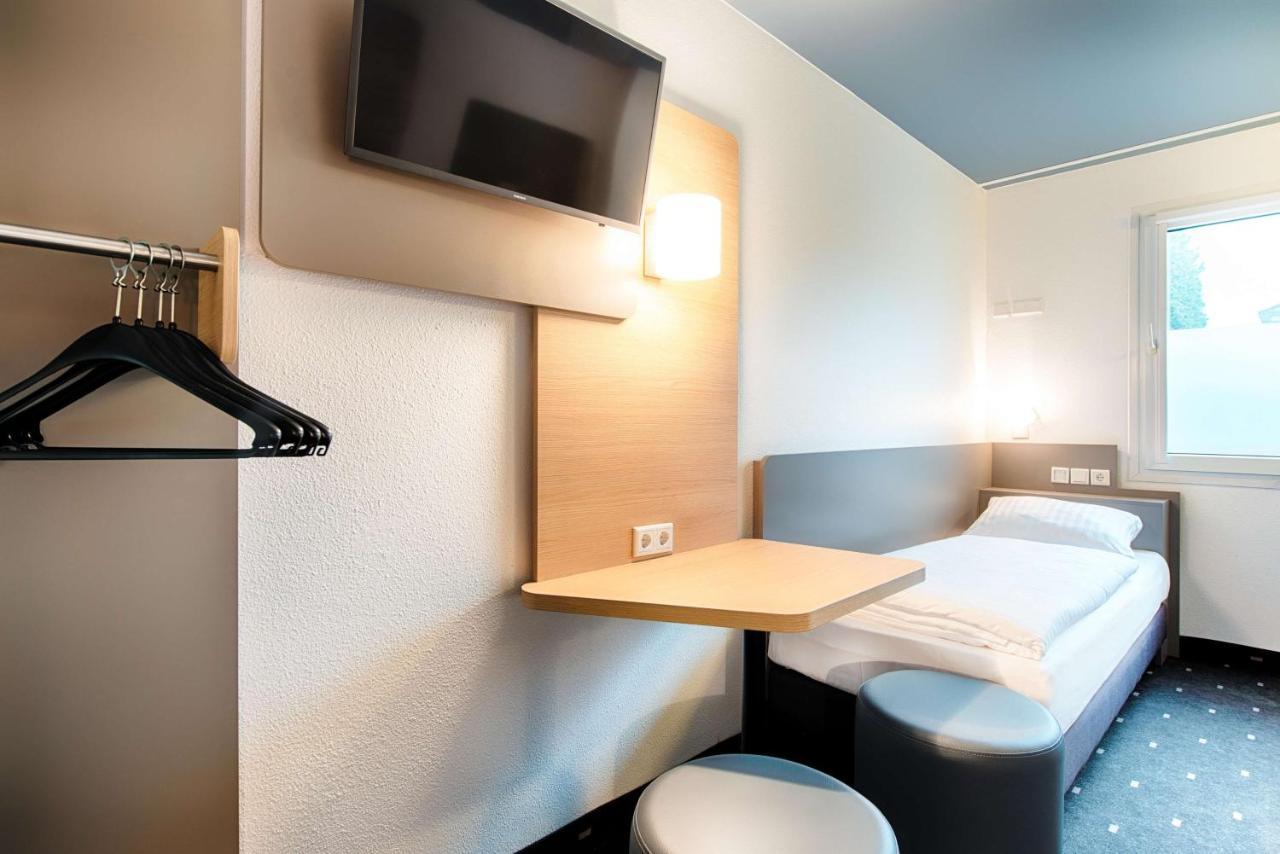B&B Hotel Bielefeld-Ost Exteriör bild